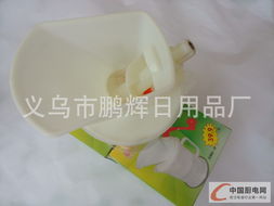 義烏市鵬輝日用品廠 專注日用雜品，連接中國廚電網的橋梁